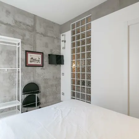 Station Elegant Flat *
